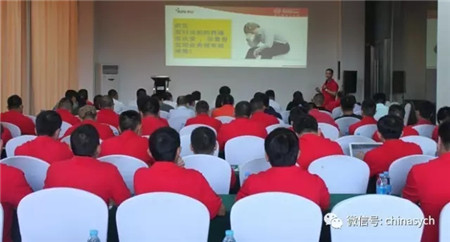 【畜博会·闪光的足迹】姜礼辉:养殖结构变化中的动保企业出路