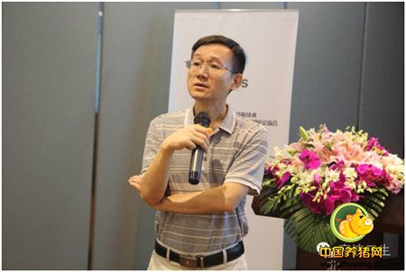 宁波三生承办全国母猪定时输精技术开发与产业化应用协作组研究进展交流会