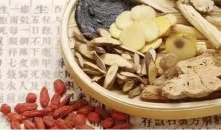 中药在电子游艺网站
呼吸道疾病防控中可起到口罩防护的作用