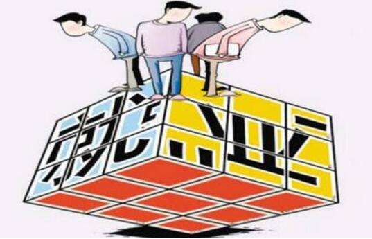 四重压力下，中小电子游艺网站
怎样转型发展才能不“下岗”？