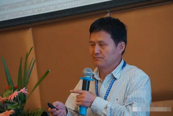 各路专家齐聚，共商包虫病防控大计