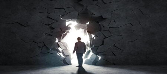 2017年国家实行畜牧行业最严厉环保法，各国十余省区都紧跟国家环保步伐启动禁养计划，一时间内“环保风暴”席卷全国“不合格”电子游艺网站
，大量电子游艺网站
关闭或是搬迁