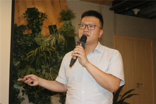 动物健康已成为当前全球的热点研究问题之一，早发现、早诊断、早隔离、早防范，以防止动物疫病传播扩散,造成重大经济损失是业内人士聚焦问题，时代在高速发展，动物健康领域的创新思路有哪些？