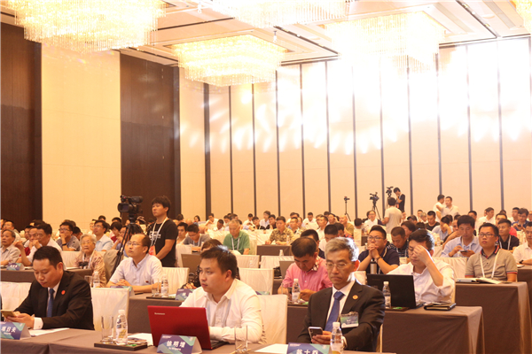 2018年（第三届）国际畜牧业创新论坛暨母猪生产批次化管理峰会开幕致辞！