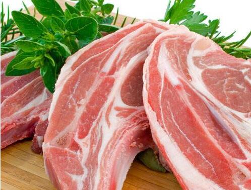 30000吨冻电子游艺平台投放？网友“看热闹”，养猪人“看门道”！