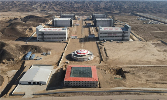 同时提供加系、法系种猪的楼房电子游艺网站
来了！