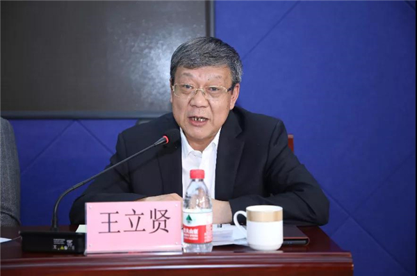 中国畜牧学会养猪学分会理事长、中国农科院北京畜牧兽医研究所研究员王立贤先生