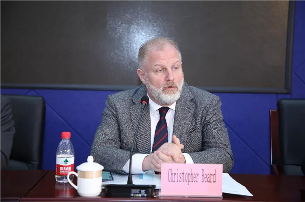 勃林格殷格翰猪事业部总裁 Christopher Beard先生