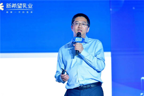 华创证券总裁助理兼研究所所长、大消费组长董广阳