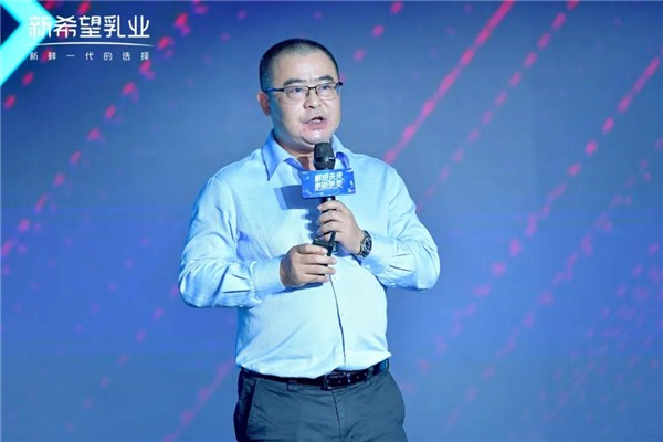 新乳业总裁朱川