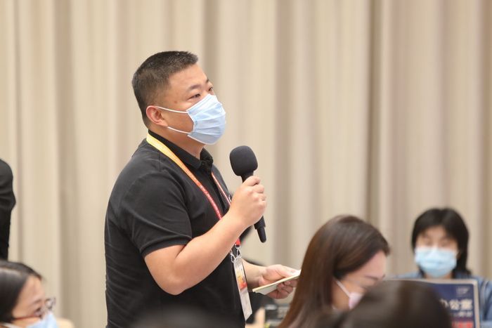 中国农村杂志社记者提问