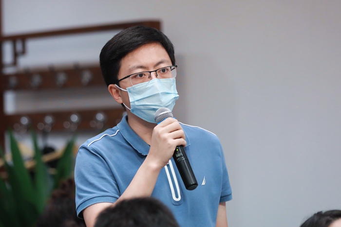 中国农村杂志社记者提问
