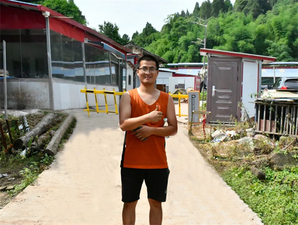 时隔两年重访，看遭遇非瘟和低行情的电子游艺网站
是如何“挺”过来的？
