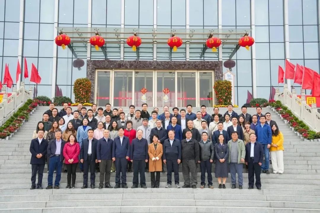 贵港市市长林海波莅临扬翔会见中国工程院院士