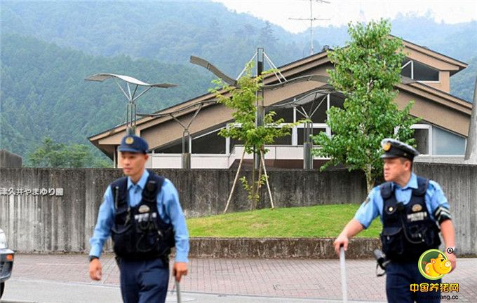 案犯已经向警方自首，警方确认此人名叫Satoshi Uematsu，26岁。