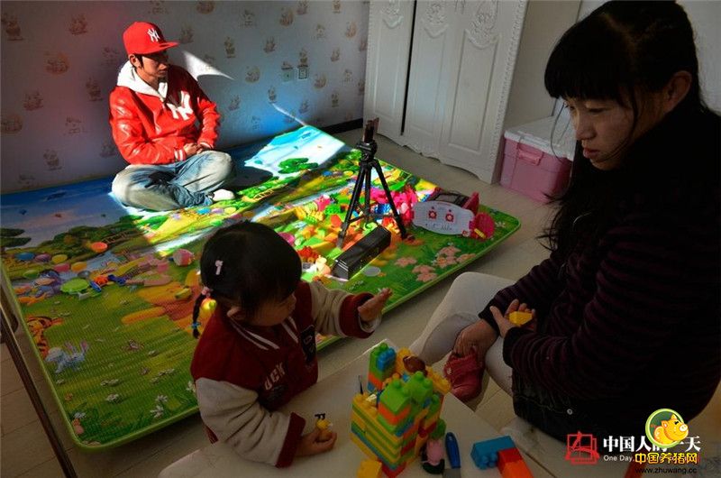 王智坦言，网络主播并不好当，多数观众只看表演不刷礼物，所以很多时候直播跳舞都属于白跳。