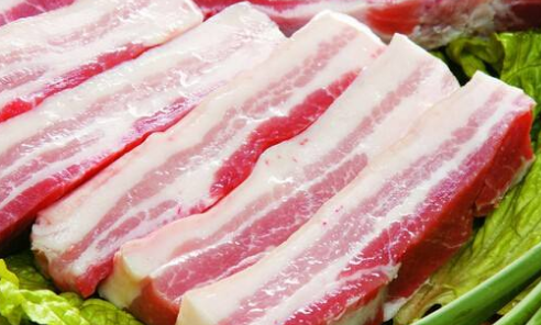 育种创新成果引领猪业发展雏鹰闭环产业链打造品质电子游艺平台
