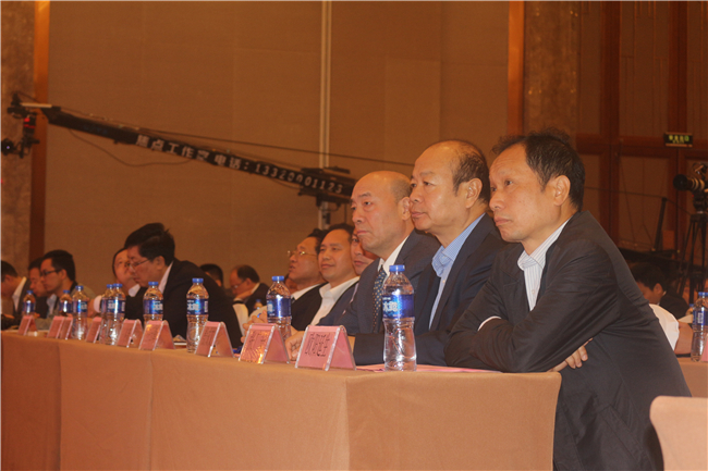 2018中国猪业规模电子游艺网站
战略合作峰会会议现场（2）