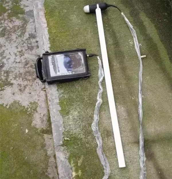 B超实用改造，在探测头上装个管子，材质不限。