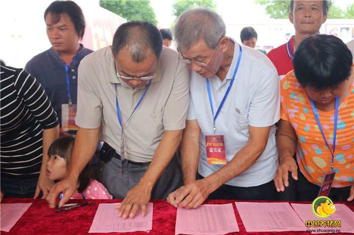 签名领取文化衫