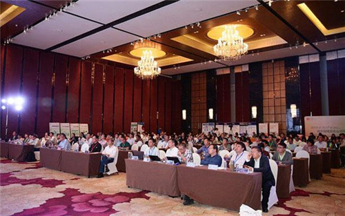 康普森生物携手育种工作者，助力我国自主创新优良品种选育